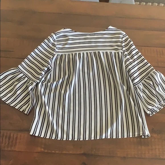 Anthro W5 Black & White blouse Sz L - Picture 6 of 6